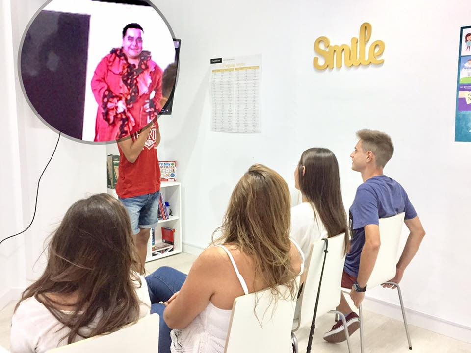 20953677_256763414831651_730254286502513209_n